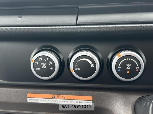 Mitsubishi CANTER 2026-03 8795440-26