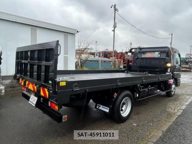 Mitsubishi CANTER 2026-03 8795440-3