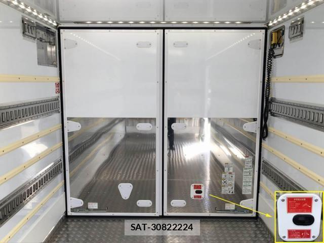 Mitsubishi CANTER 2026-05 8828147-24