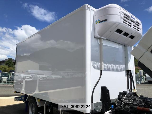 Mitsubishi CANTER 2026-05 8828147-27