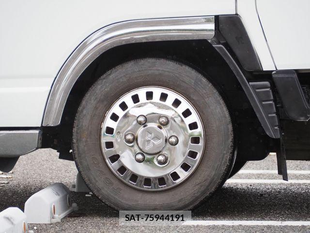 Mitsubishi CANTER 2005-03 8828166-9