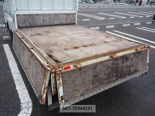 Mitsubishi CANTER 2005-03 8828166-26
