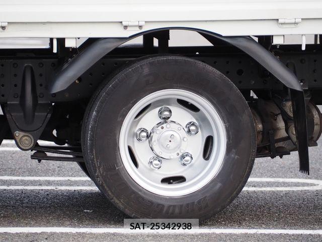 Mitsubishi CANTER 2015-03 8828167-10