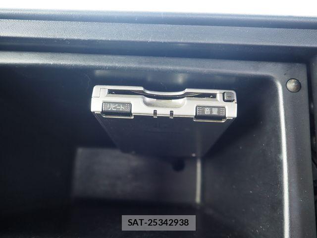 Mitsubishi CANTER 2015-03 8828167-15