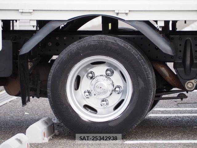 Mitsubishi CANTER 2015-03 8828167-6