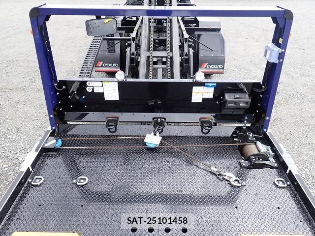 Mitsubishi CANTER 2026-04 8828156-9