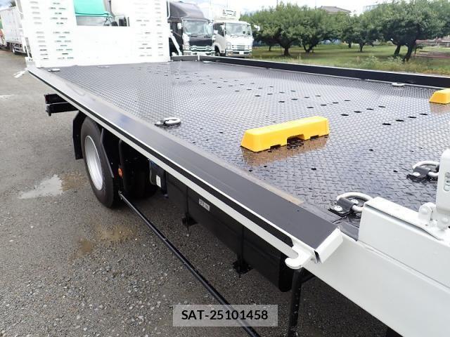 Mitsubishi CANTER 2026-04 8828156-10