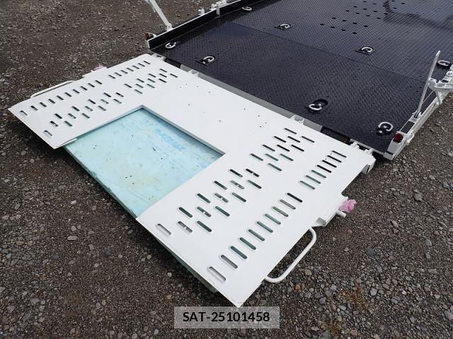 Mitsubishi CANTER 2026-04 8828156-7