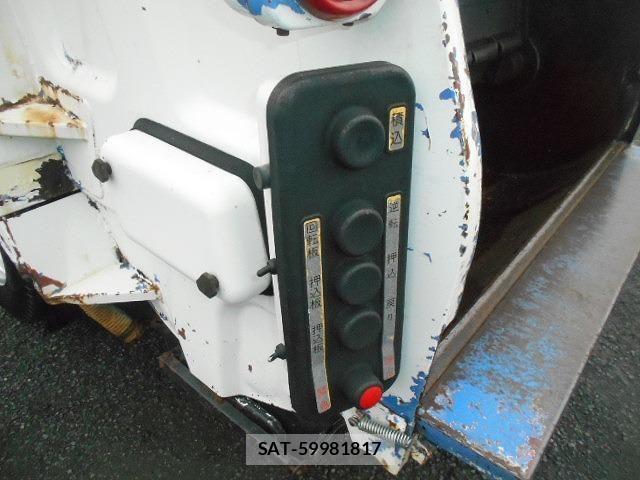 Mitsubishi CANTER 2003-10 8828168-10