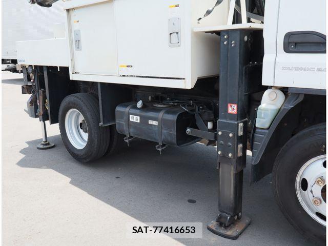 Mitsubishi CANTER 2018-03 8828165-15