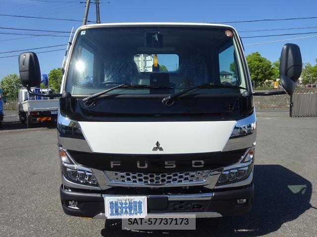 Mitsubishi CANTER 2026-04 8828157-29