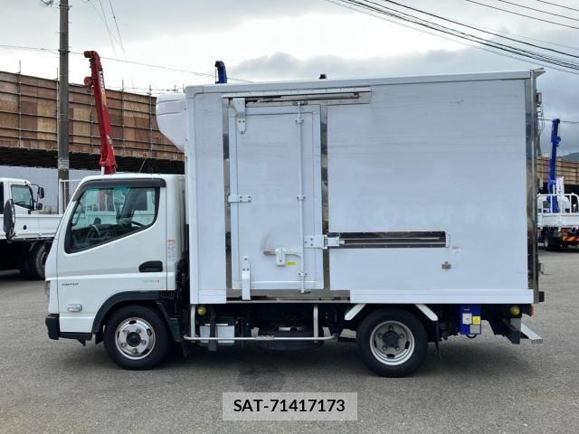Mitsubishi CANTER 2023-12 8848408-4