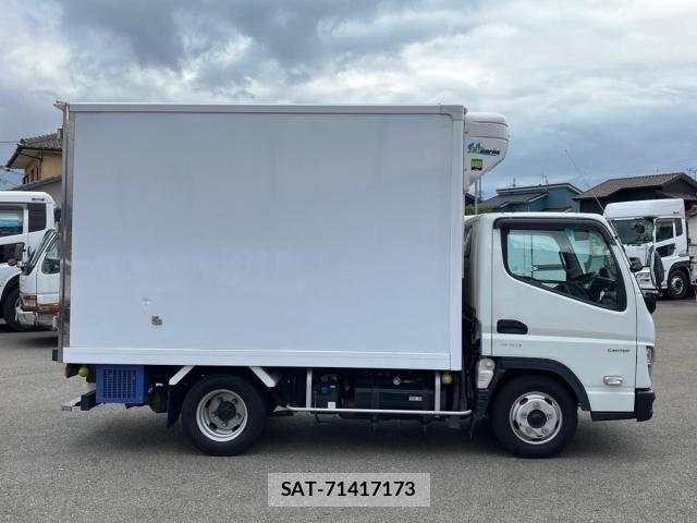 Mitsubishi CANTER 2023-12 8848408-5