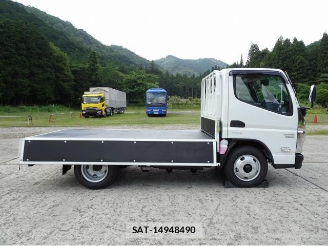Mitsubishi CANTER 2026-05 8848404-18