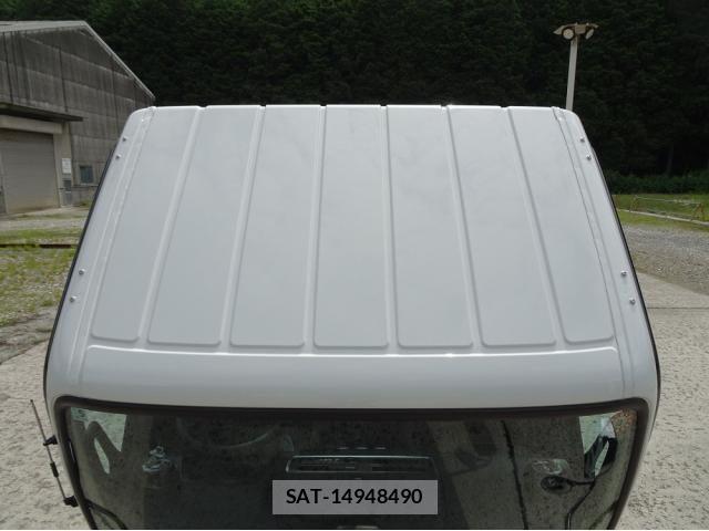 Mitsubishi CANTER 2026-05 8848404-28