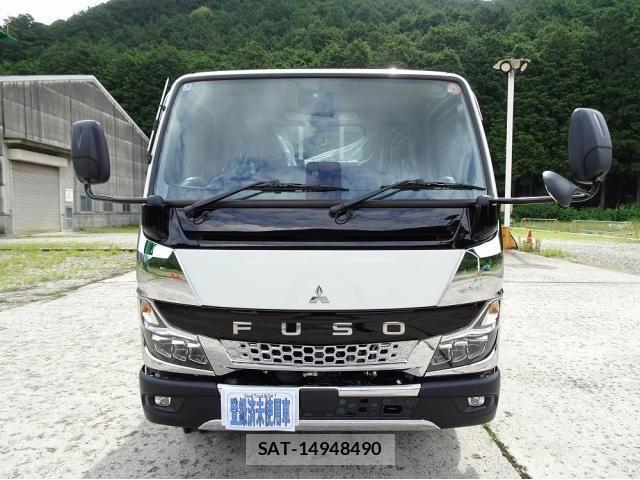 Mitsubishi CANTER 2026-05 8848404-4