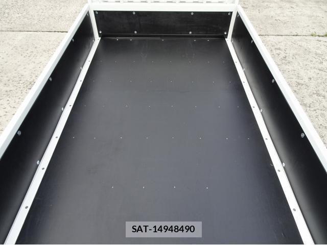 Mitsubishi CANTER 2026-05 8848404-6