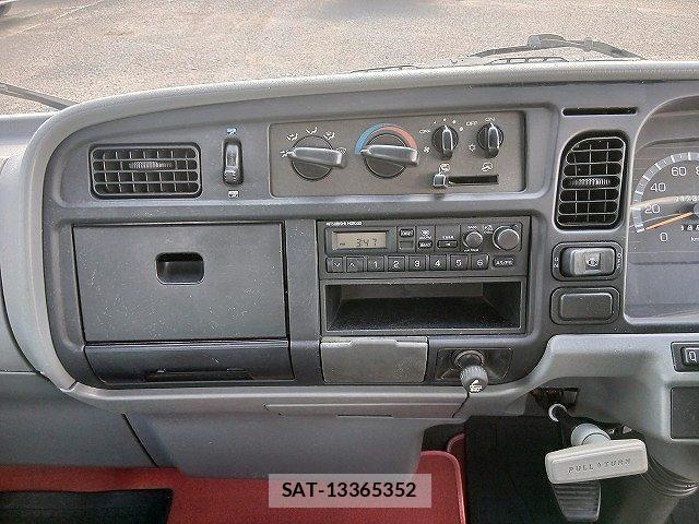 Mitsubishi CANTER 2000-07 8848413-12