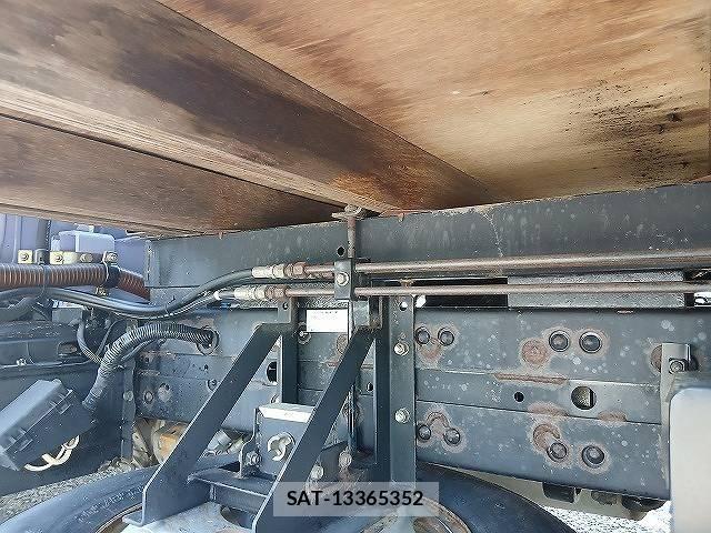 Mitsubishi CANTER 2000-07 8848413-16