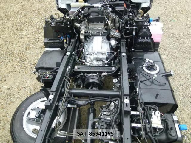 Mitsubishi CANTER 2026-05 8848405-10