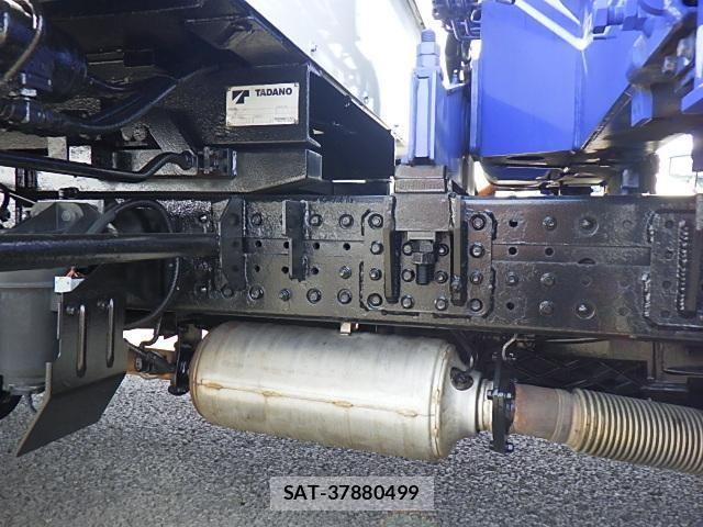 Mitsubishi CANTER 2012-03 8848399-13