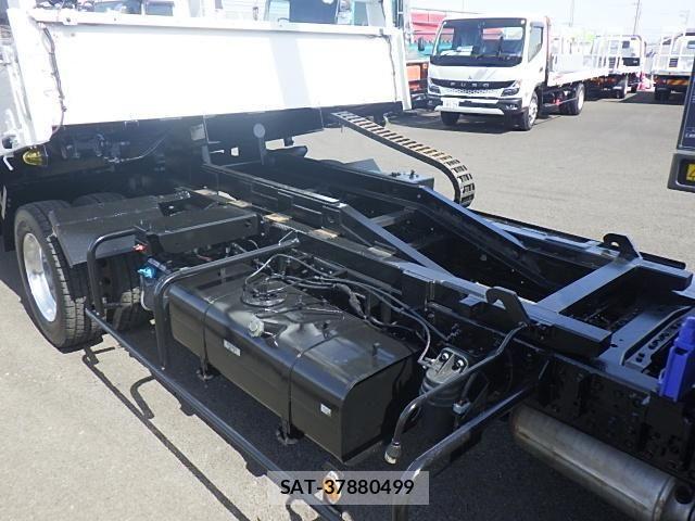 Mitsubishi CANTER 2012-03 8848399-21
