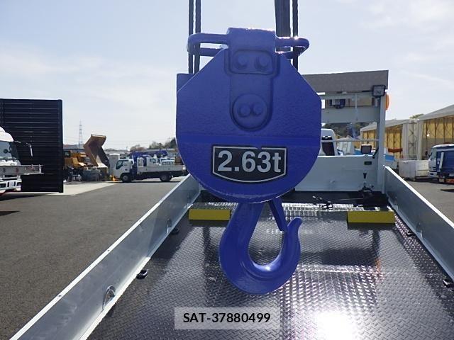 Mitsubishi CANTER 2012-03 8848399-25