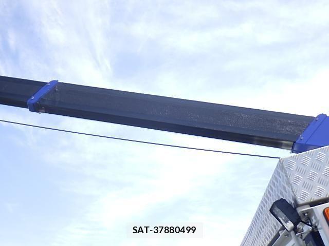 Mitsubishi CANTER 2012-03 8848399-28