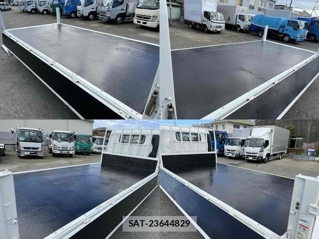 Mitsubishi CANTER 2019-09 8848417-11