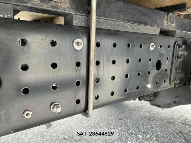 Mitsubishi CANTER 2019-09 8848417-27