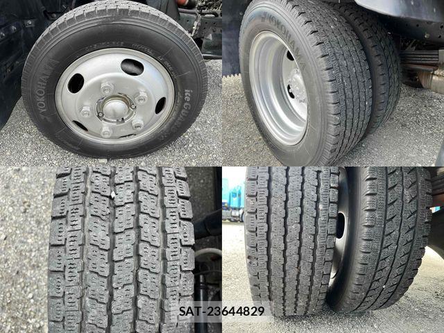 Mitsubishi CANTER 2019-09 8848417-28