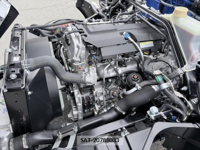 Mitsubishi CANTER 2026-05 8848396-10