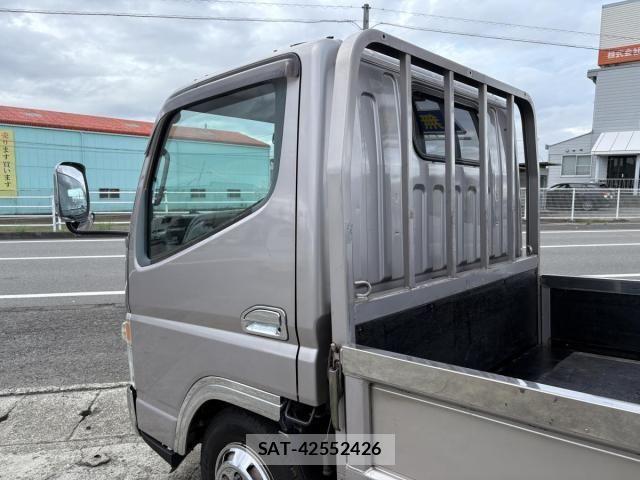 Mitsubishi CANTER 2004-03 8848423-22