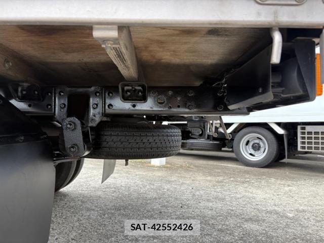 Mitsubishi CANTER 2004-03 8848423-27