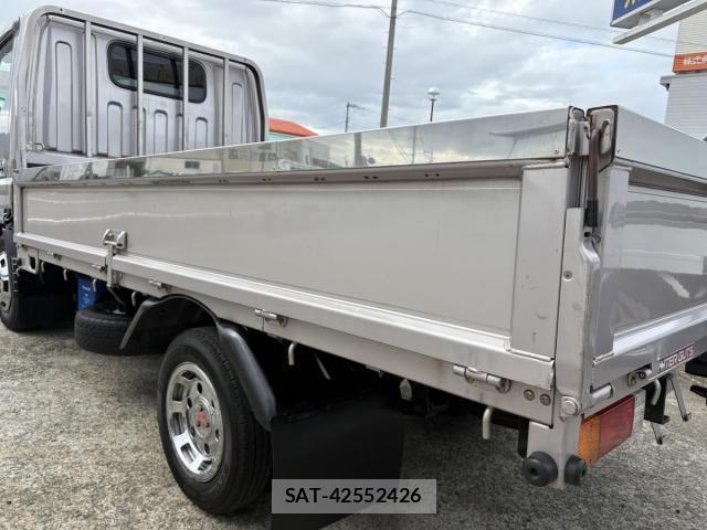 Mitsubishi CANTER 2004-03 8848423-28