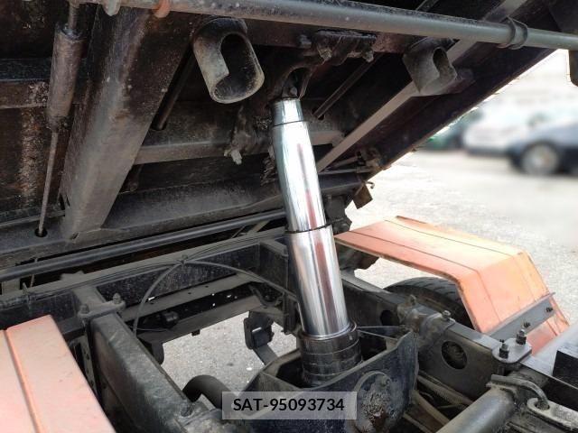 Mitsubishi CANTER 1999-01 8848418-14