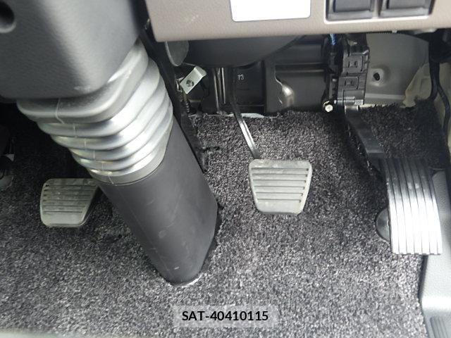 Mitsubishi CANTER 2024-10 8848398-11