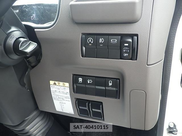 Mitsubishi CANTER 2024-10 8848398-15