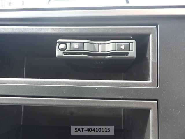 Mitsubishi CANTER 2024-10 8848398-17