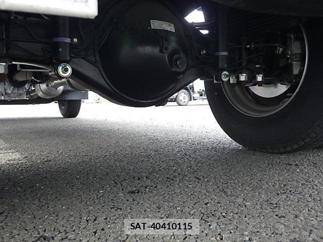 Mitsubishi CANTER 2024-10 8848398-5