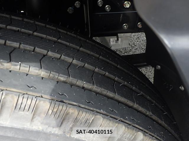 Mitsubishi CANTER 2024-10 8848398-7