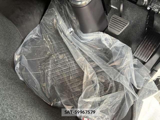 Mitsubishi CANTER 2026-04 8870589-29