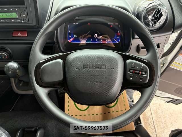 Mitsubishi CANTER 2026-04 8870589-8