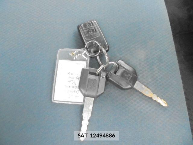 Mitsubishi CANTER 2015-11 8870597-17