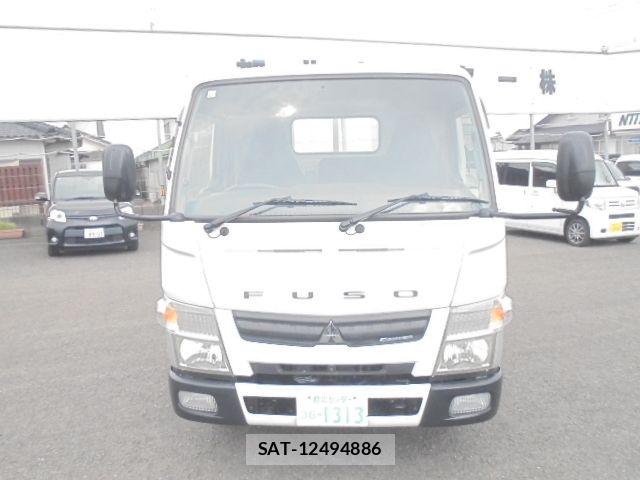 Mitsubishi CANTER 2015-11 8870597-6