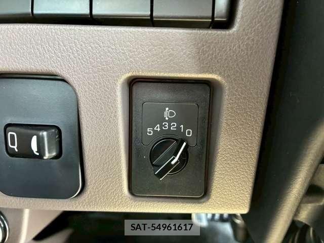Mitsubishi CANTER 2026-05 8870587-15