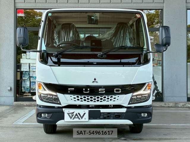 Mitsubishi CANTER 2026-05 8870587-5