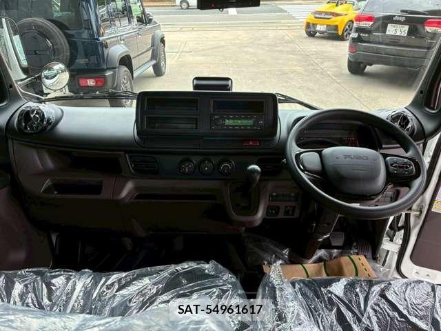 Mitsubishi CANTER 2026-05 8870587-7