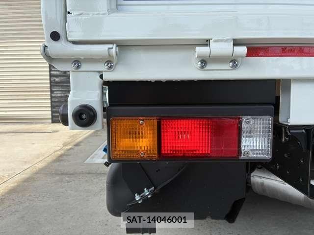 Mitsubishi CANTER 2026-04 8870588-24