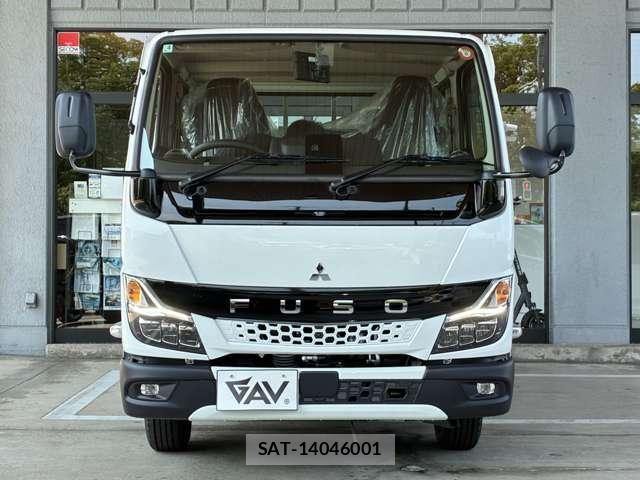 Mitsubishi CANTER 2026-04 8870588-5